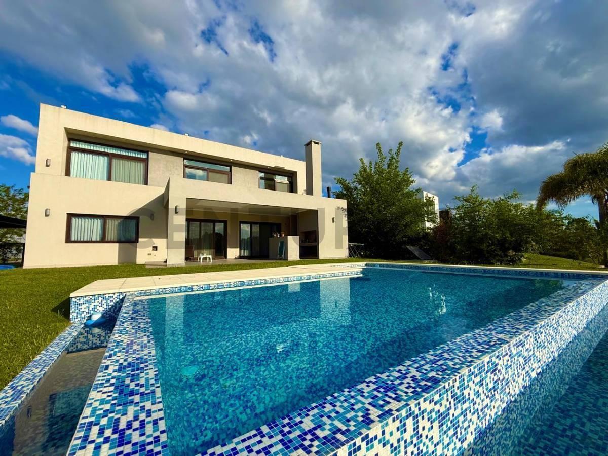 Foto de Venta Casa A La Laguna El Canton Barrio Islas-escobar, imagen 1