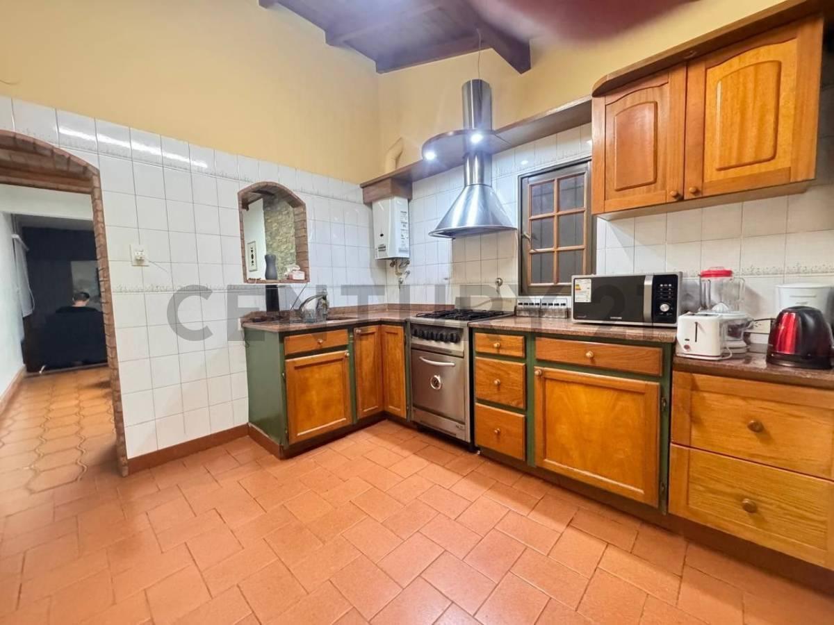 Foto de VENTA CASA 3 AMBIENTES MARTIN CORONADO QUINCHO TERRAZA, imagen 2