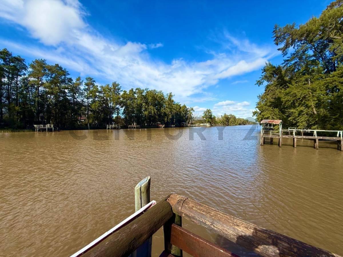 Foto de Casa Canal Arias muelle propio, playa y parque de 4.500 m², imagen 1