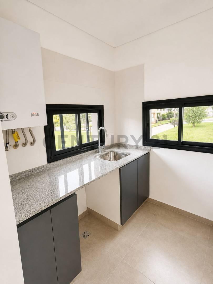 Foto de VENTA CASA 5 AMBIENTES UNA PLANTA VISTA AL AGUA EL CANTÓN ESCOBAR, imagen 5