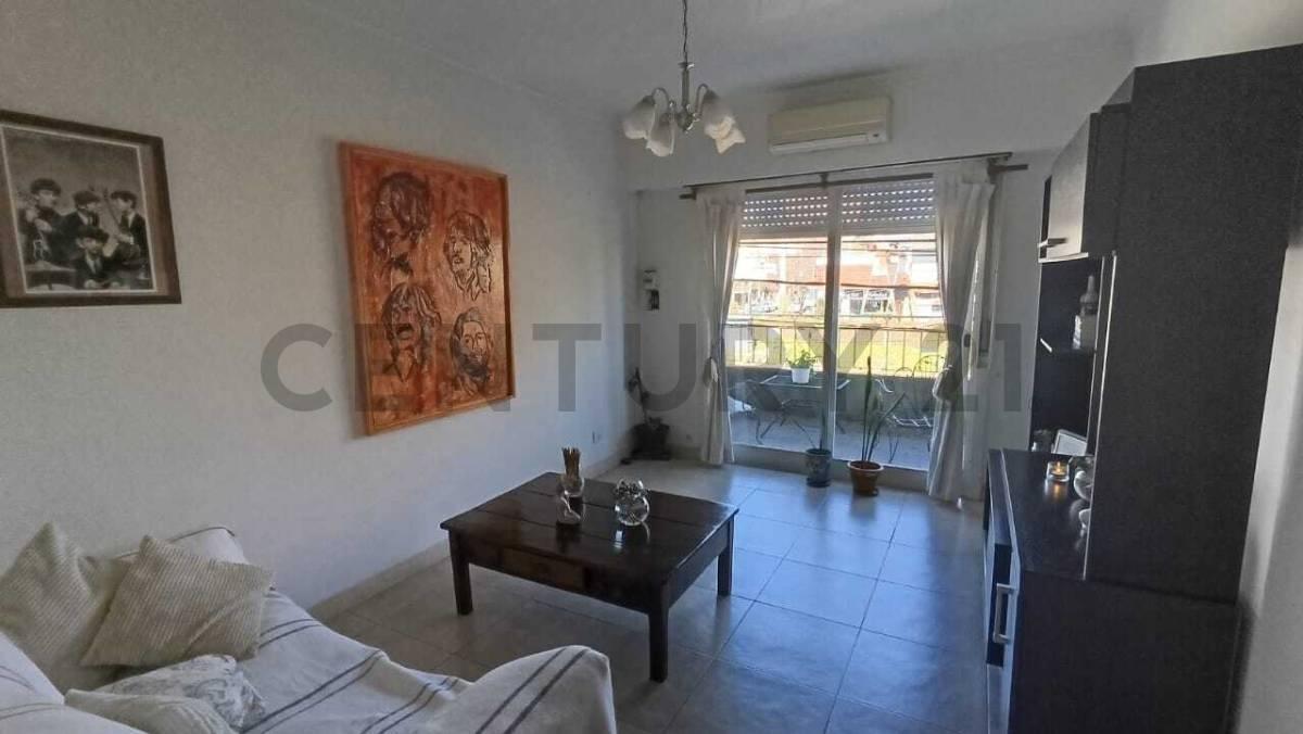 Foto de PH 4 AMB EN VENTA BALCON PATIO Y TERRAZA, imagen 1