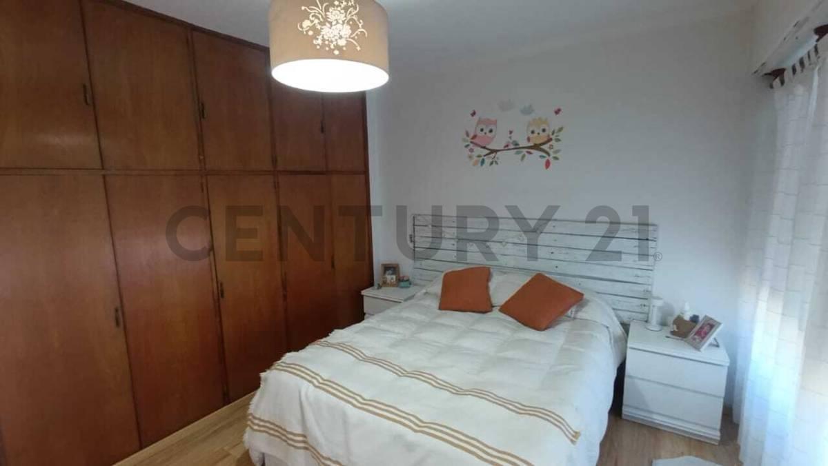 Foto de PH 4 AMB EN VENTA BALCON PATIO Y TERRAZA, imagen 5