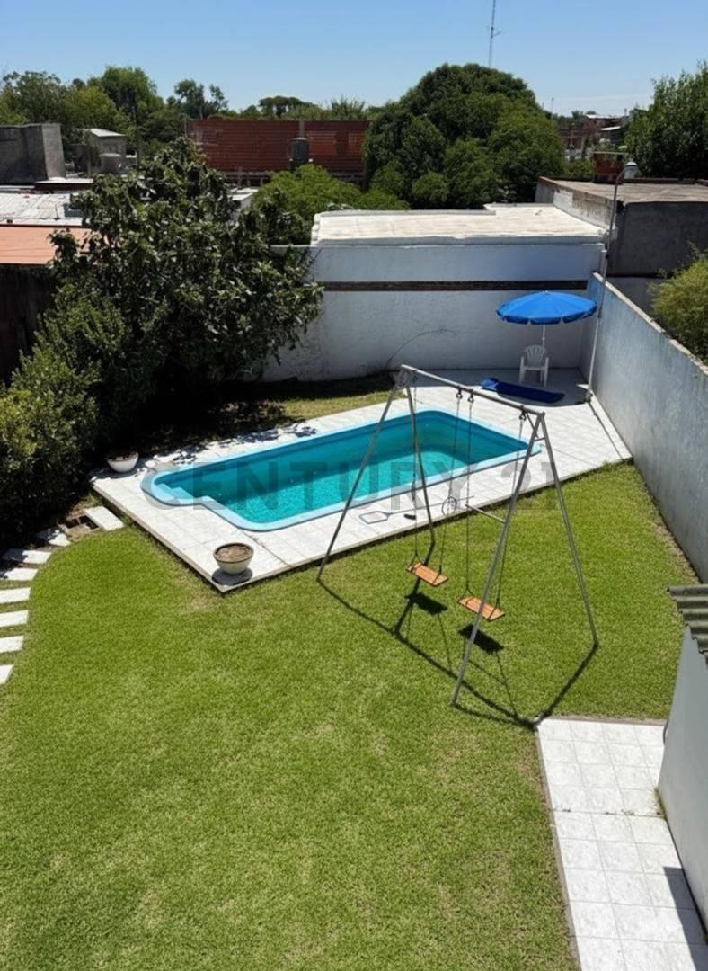 Foto de VENTA CASA 3 AMBIENTES CON PISCINA MORON PALOMAR, imagen 5