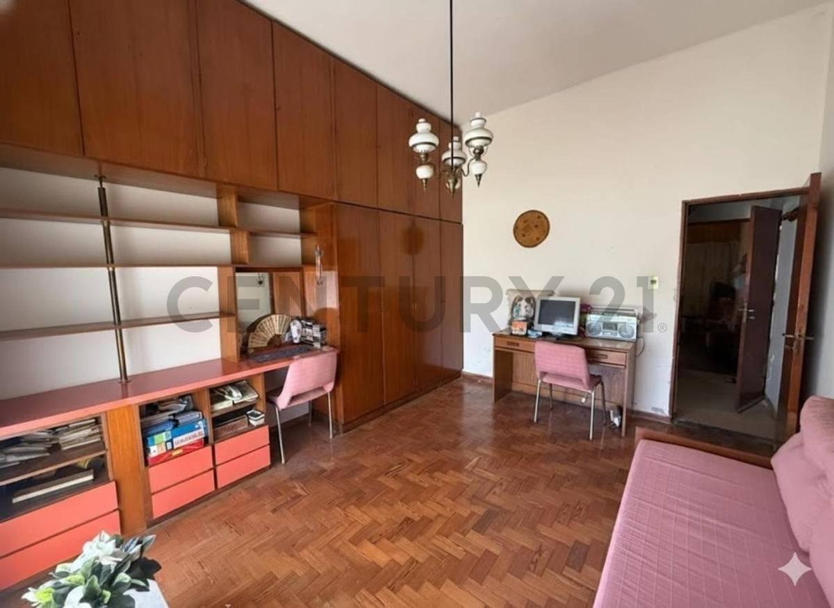Foto de VENTA CASA 3 AMBIENTES CON PISCINA MORON PALOMAR, imagen 2