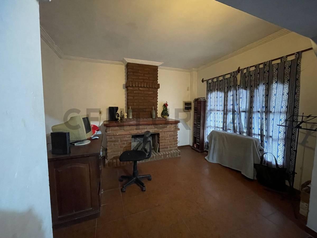 Foto de VENTA CASA 4 AMBIENTES ITUZAINGO NORTE APTA CREDITO, imagen 4