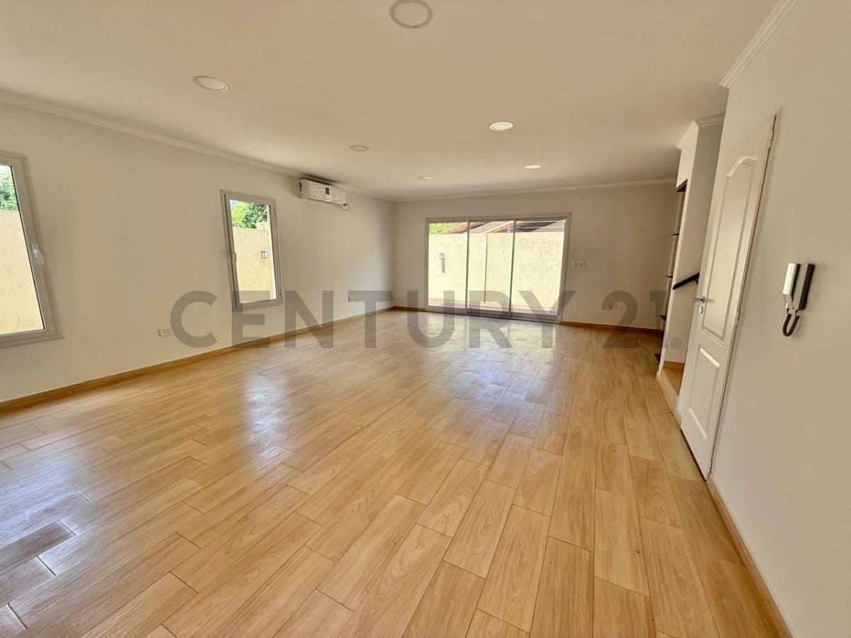 Foto de venta Casa 5 Ambientes a Estrenar en Complejo Cerrado Apto Crédito, imagen 4