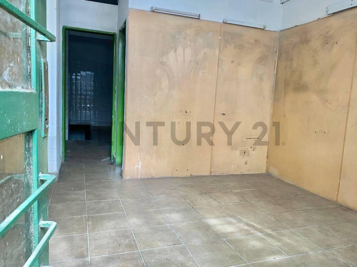 Foto de VENTA LOCAL MORON NORTE, imagen 5