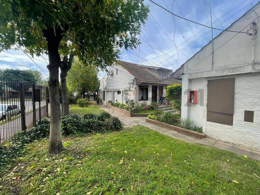 Foto de VENTA PH DOS AMBIENTES EN CASTELAR, imagen 1
