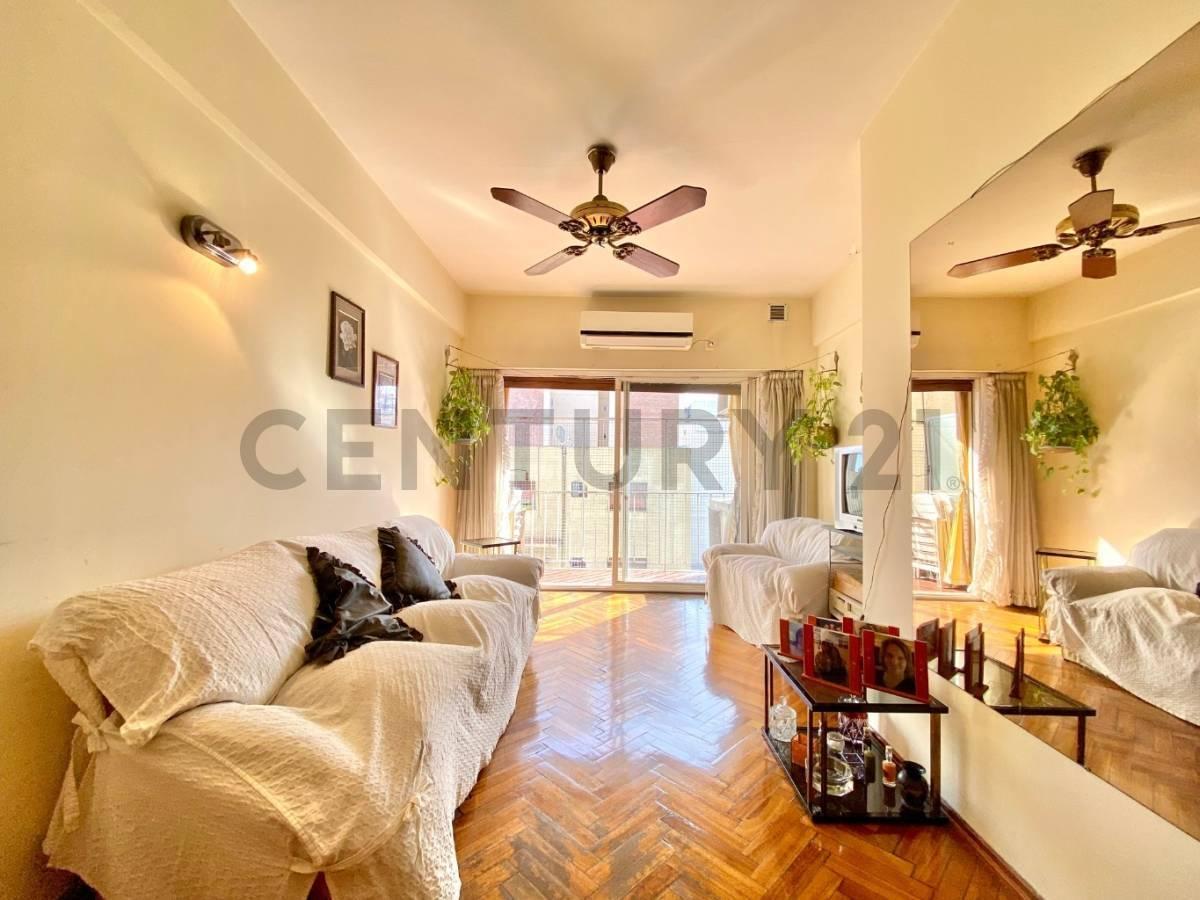 Foto de VENTA DEPARTAMENTO 4 AMBIENTES CON LAVADERO Y BALCON - CENTR, imagen 1