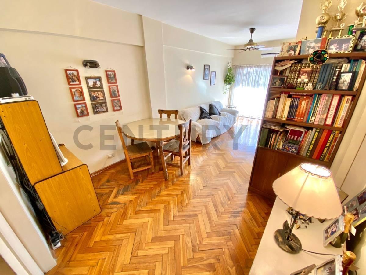 Foto de VENTA DEPARTAMENTO 4 AMBIENTES CON LAVADERO Y BALCON - CENTR, imagen 4