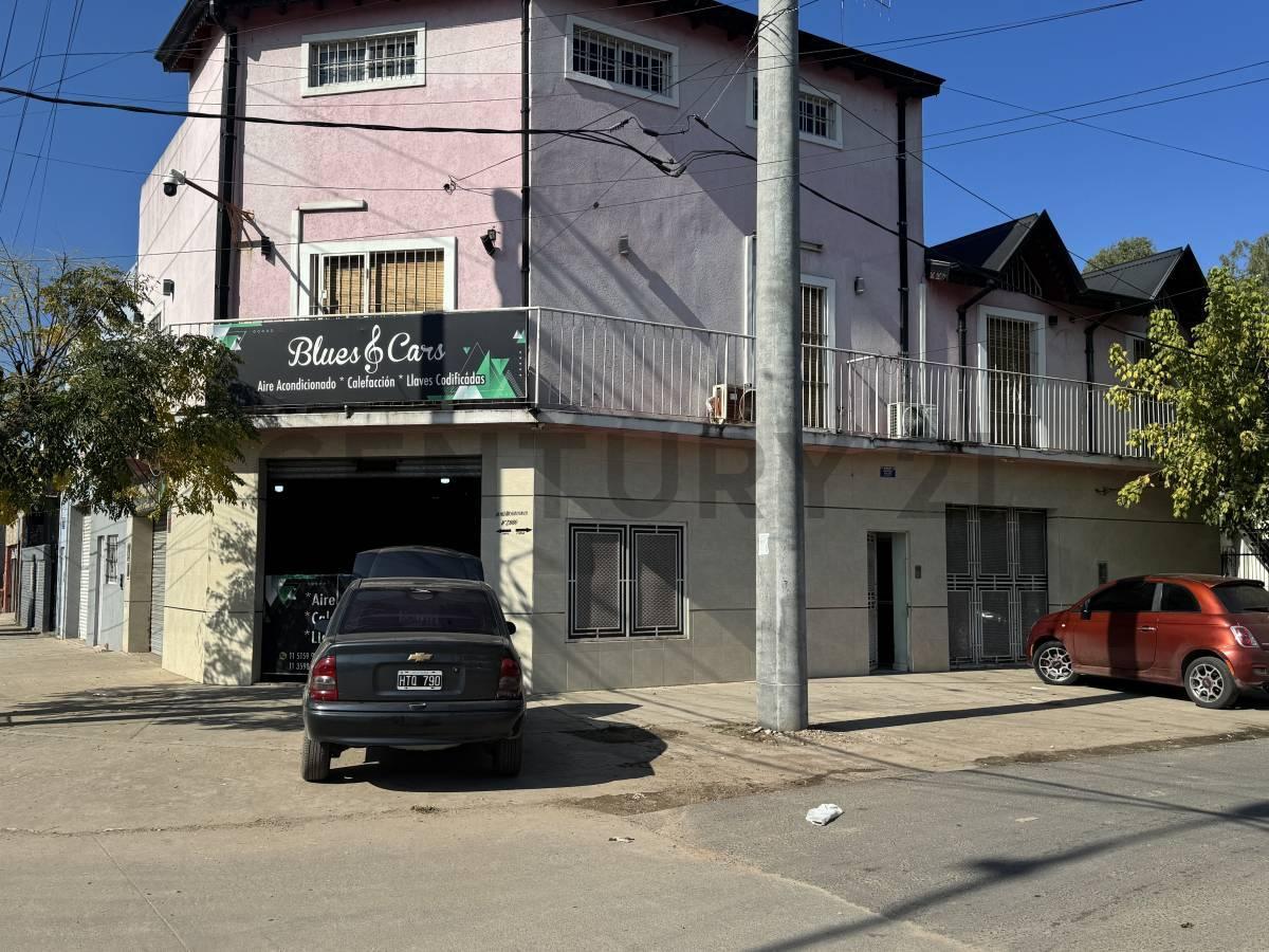 Foto de Propiedad en venta en esquina con Local Comercial y Vivienda en Trujui, imagen 2
