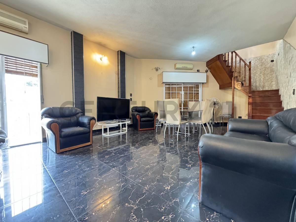 Foto de Propiedad en venta en esquina con Local Comercial y Vivienda en Trujui, imagen 1