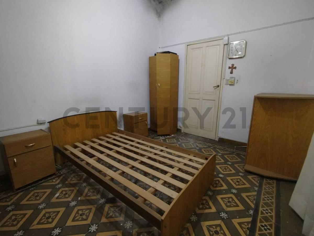 Foto de VENTA CASA 5 AMBIENTES - MORÓN – ¡IDEAL INVERSORES O FAMILIAS!, imagen 4