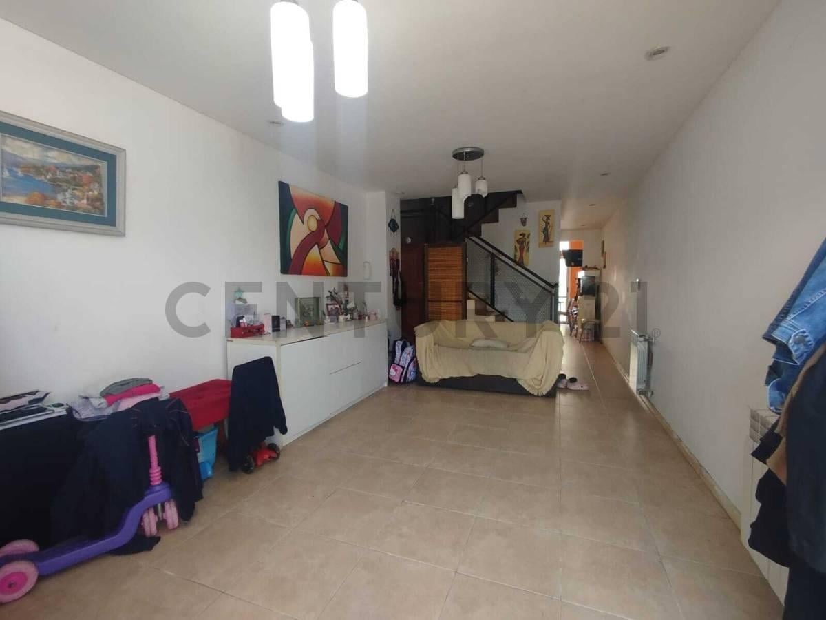Foto de VENTA PH 3 AMBIENTES HAEDO NORTE APTO CREDITO, imagen 1