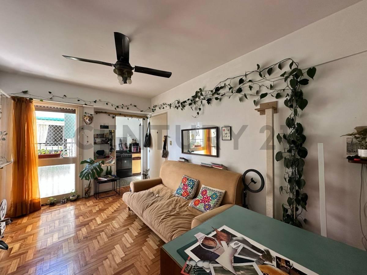 Foto de DEPARTAMENTO DE 2 AMBIENTES EN VENTA VILLA GRAL MITRE APTO CREDITO, imagen 1