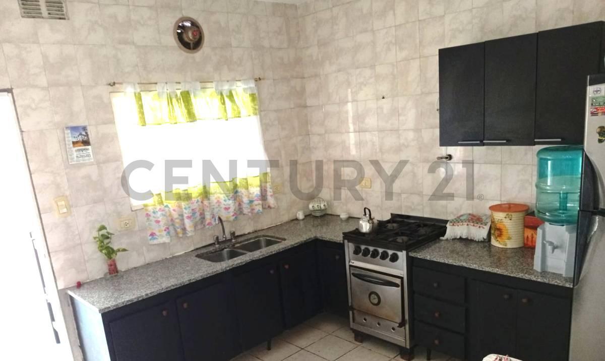 Foto de VENTA MORON 4 DEPARTAMENTOS EN BLOCK, imagen 4