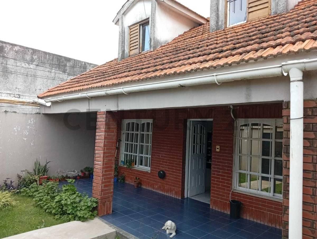 Foto de VENTA MORON 4 DEPARTAMENTOS EN BLOCK, imagen 2