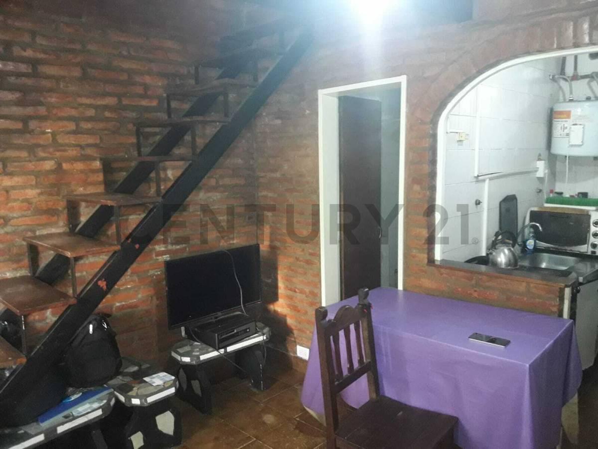 Foto de Venta Departamento Udaondo Ituzaingo, imagen 2