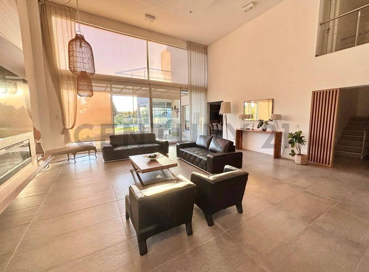 Foto de ALQUILER CASA 5 AMBIENTES AMUEBLADA – BUENOS AIRES GOLF COUNTRY CLUB, imagen 1