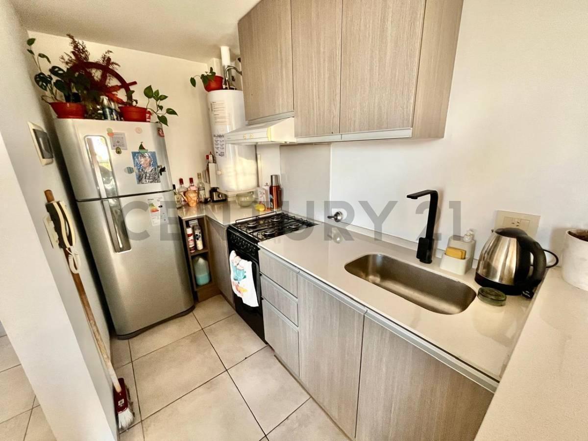 Foto de VENTA DEPARTAMENTO 2 AMBIENTES CASTELAR APTO CREDITO, imagen 5