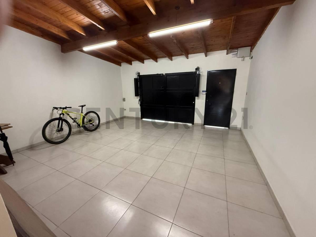 Foto de CASA 4 AMBIENTES OLIVERA LUJAN, imagen 3