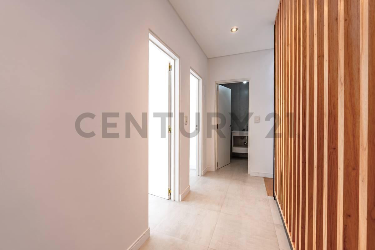 Foto de VENTA TRIPLEX 4 AMBIENTES A ESTRENAR CASTELAR, imagen 3