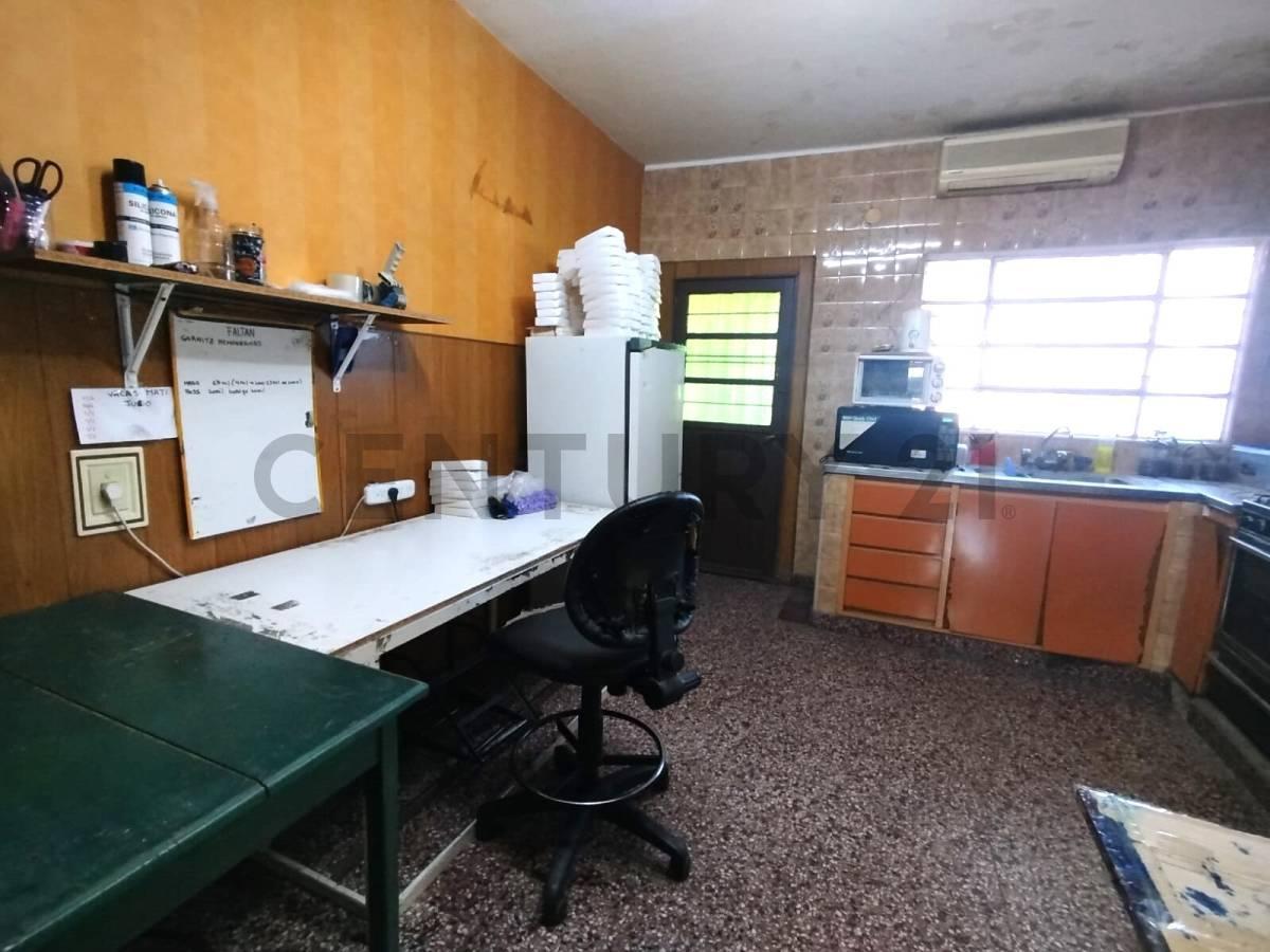 Foto de VENTA PH 3 AMBIENTES ESTILO CASA - HAEDO - COCHERA - APTO CREDITO, imagen 2