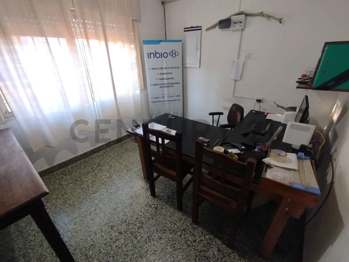 Foto de VENTA PH 3 AMBIENTES ESTILO CASA - HAEDO - COCHERA - APTO CREDITO, imagen 3