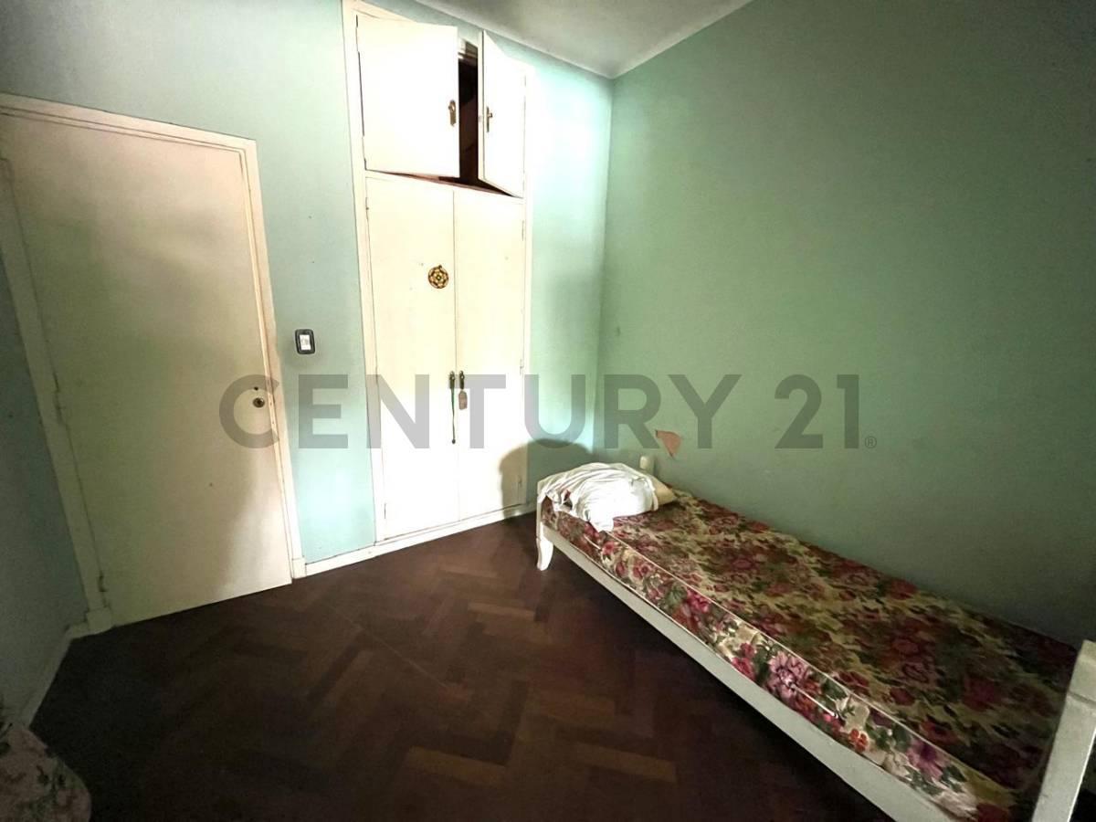Foto de VENTA CASA 5 AMBIENTES MORENO CENTRO APTA CREDITO ESCUCHAMOS OFERTA, imagen 3
