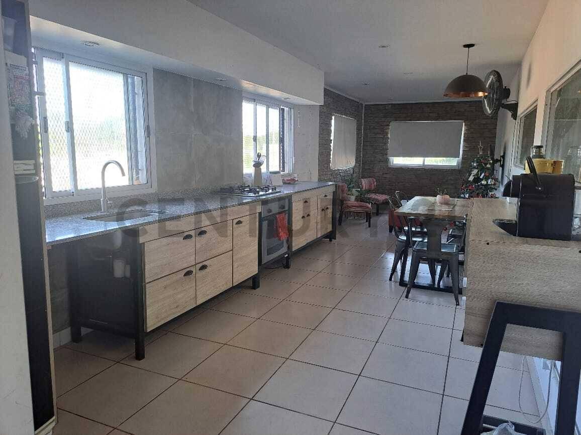 Foto de VENTA GALPON PASO DEL REY AMPLIO LOTE, imagen 4