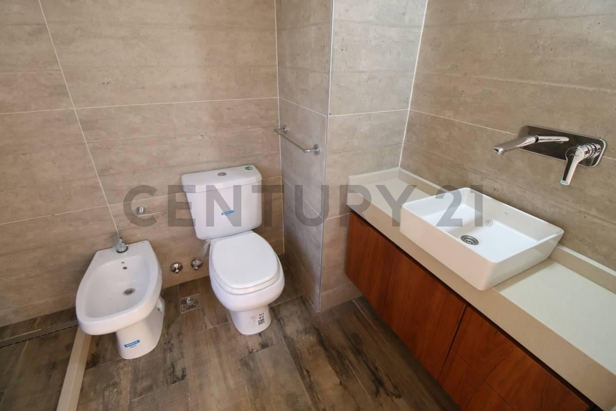 Foto de VENTA TRIPLEX 4 AMBIENTES BELGRANO R A ESTRENAR, imagen 5