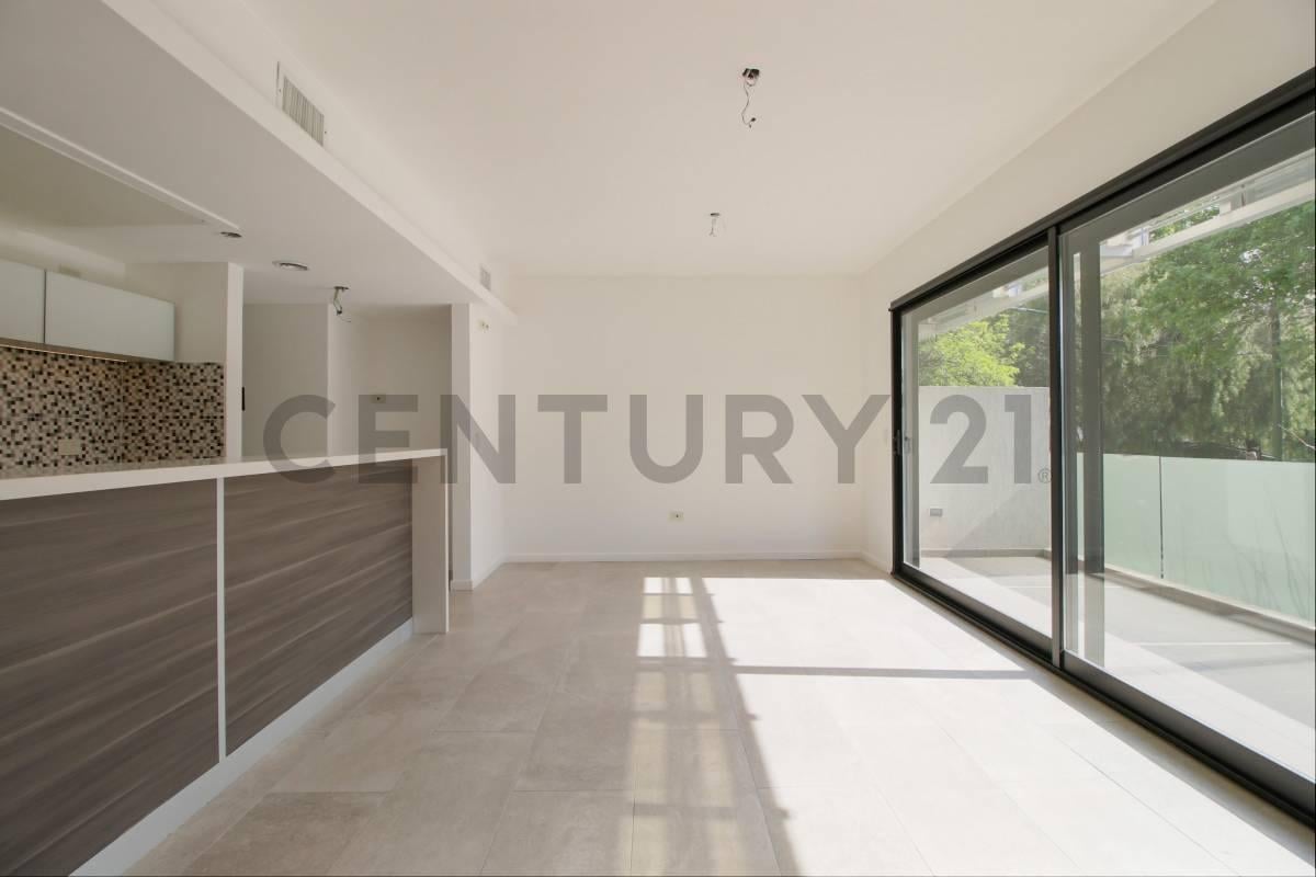 Foto de VENTA TRIPLEX 4 AMBIENTES BELGRANO R A ESTRENAR, imagen 3