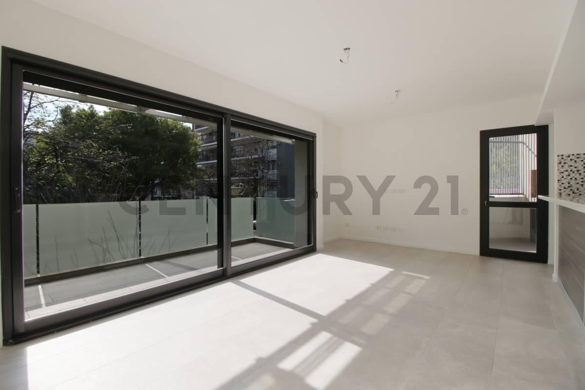 Foto de VENTA TRIPLEX 4 AMBIENTES BELGRANO R A ESTRENAR, imagen 1