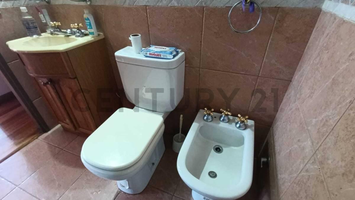 Foto de Departamento en Venta 3 ambientes Moron Apto Frente Balcon, imagen 4