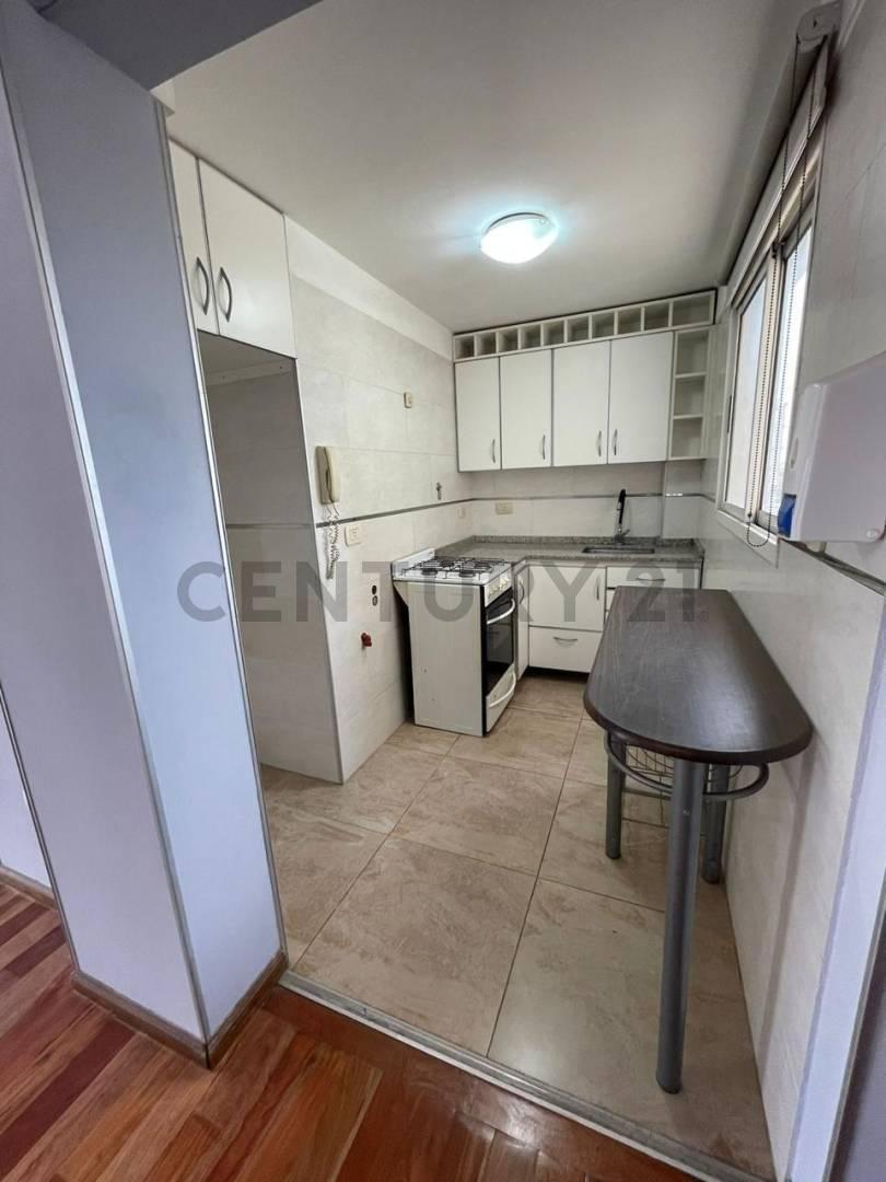 Foto de Venta Departamento 2 Ambientes Saenz Peña, imagen 4