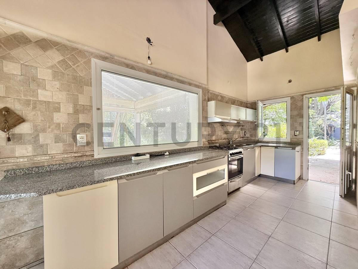 Foto de VENTA CASA 3 AMBIENTES PARQUE LELOIR, imagen 5