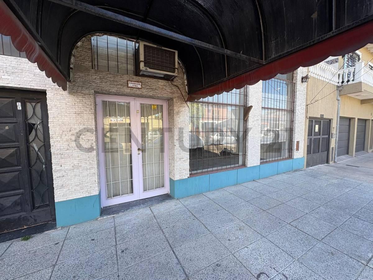 Foto de VENTA LOCAL MORON 82,5M2 CON ENTREPISO, imagen 4