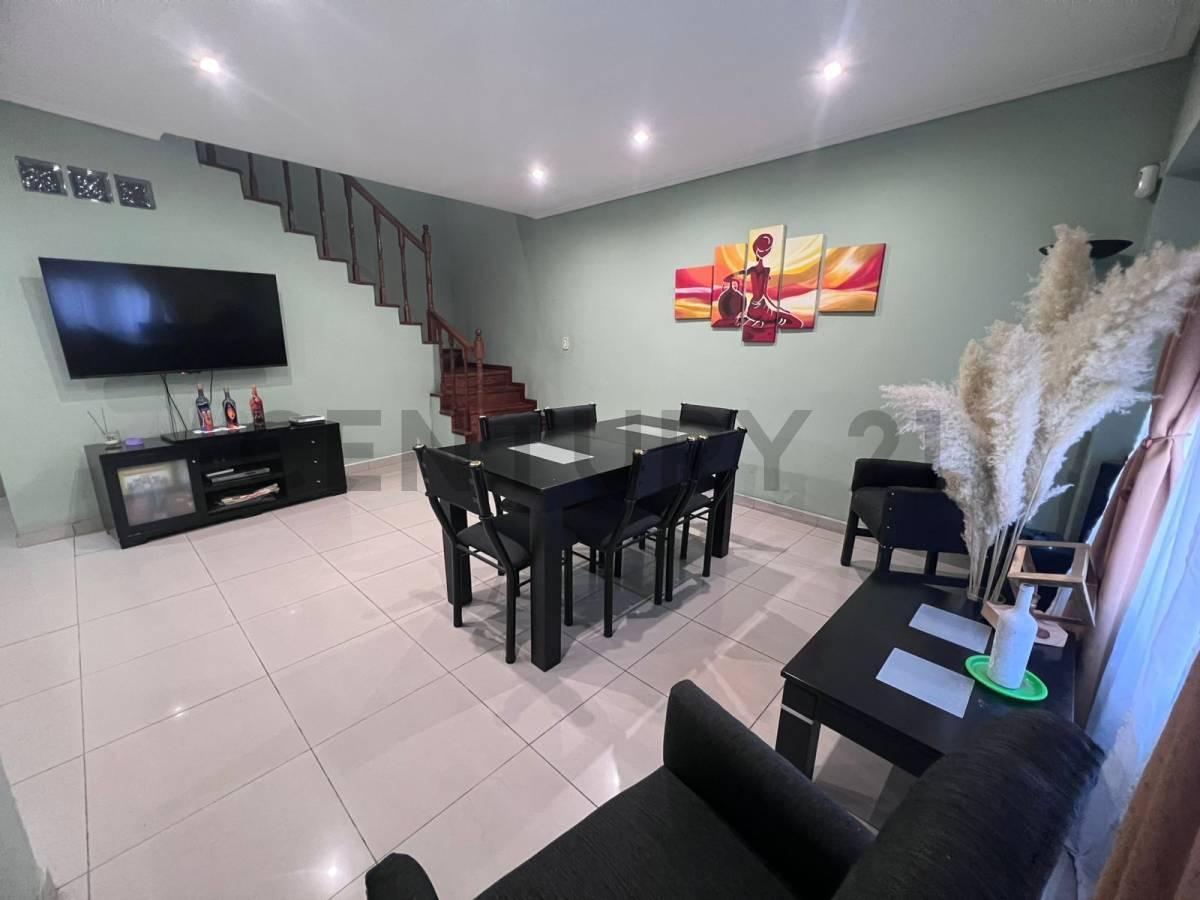 Foto de VENTA CASA 4 AMBIENTES PADUA PARQUE CON PILETA, imagen 3