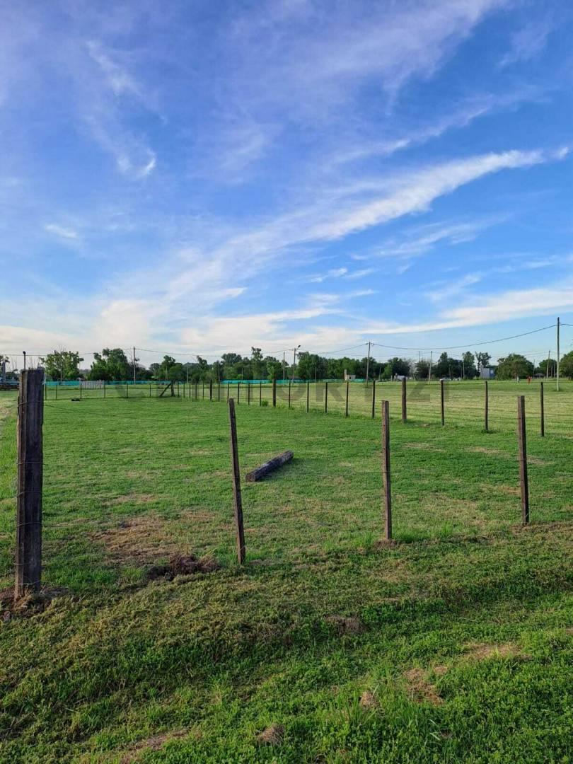 Foto de VENTA LOTE 400m2 - CLUB DE CAMPO SAN EDUARDO, imagen 3