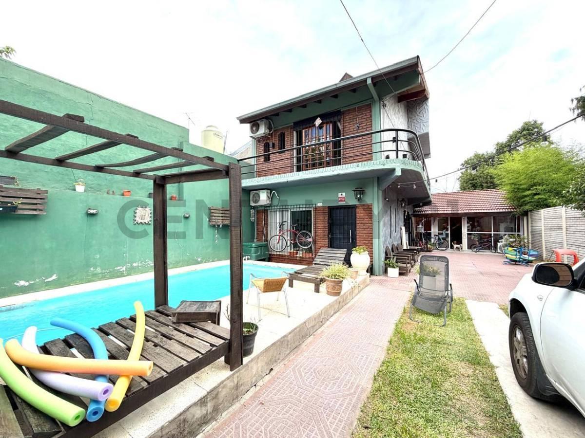 Foto de Venta casa 4 ambientes Parque Leloir, imagen 1