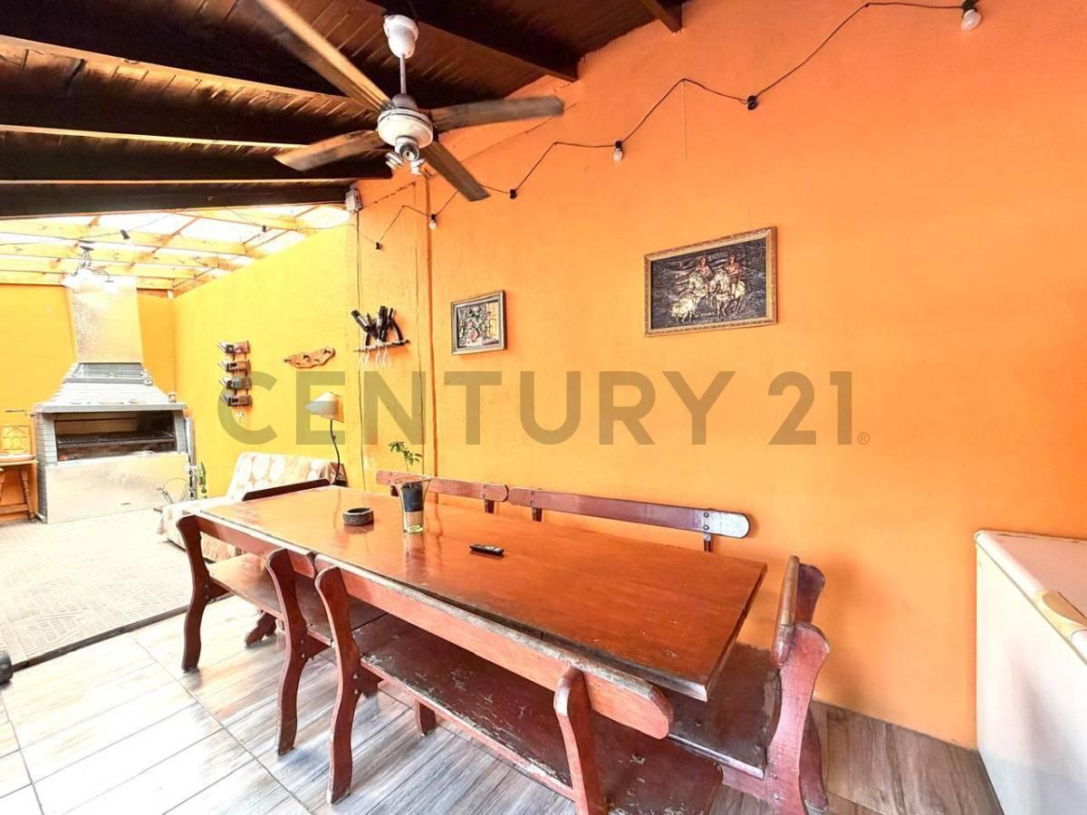 Foto de Venta casa 4 ambientes Parque Leloir, imagen 5