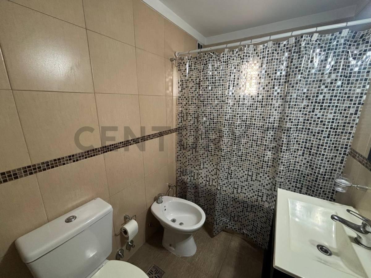 Foto de VENTA DEPARTAMENTO DOS AMBIENTES MORON CENTRO CON COCHERA ESCUCHA, imagen 4