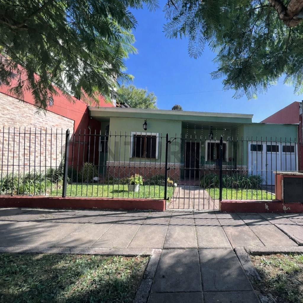 Foto de VENTA CASA 4 AMBIENTES ITUZAINGO NORTE NUEVO VALOR, imagen 1