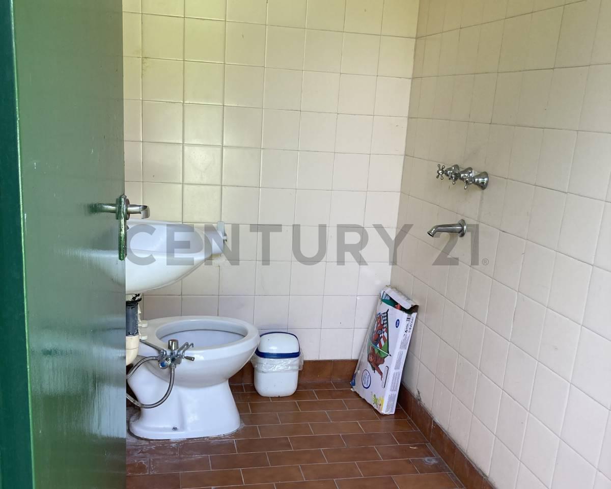 Foto de VENTA CASA 4 AMBIENTES BANCO PROVINCIA GRAN LOTE, imagen 4