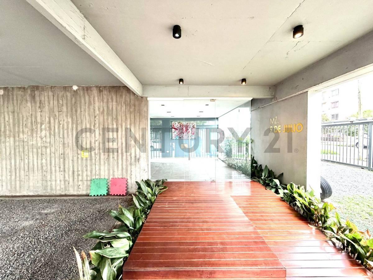 Foto de Venta departamento 2 ambientes Morón centro con balcón y terraza con, imagen 1