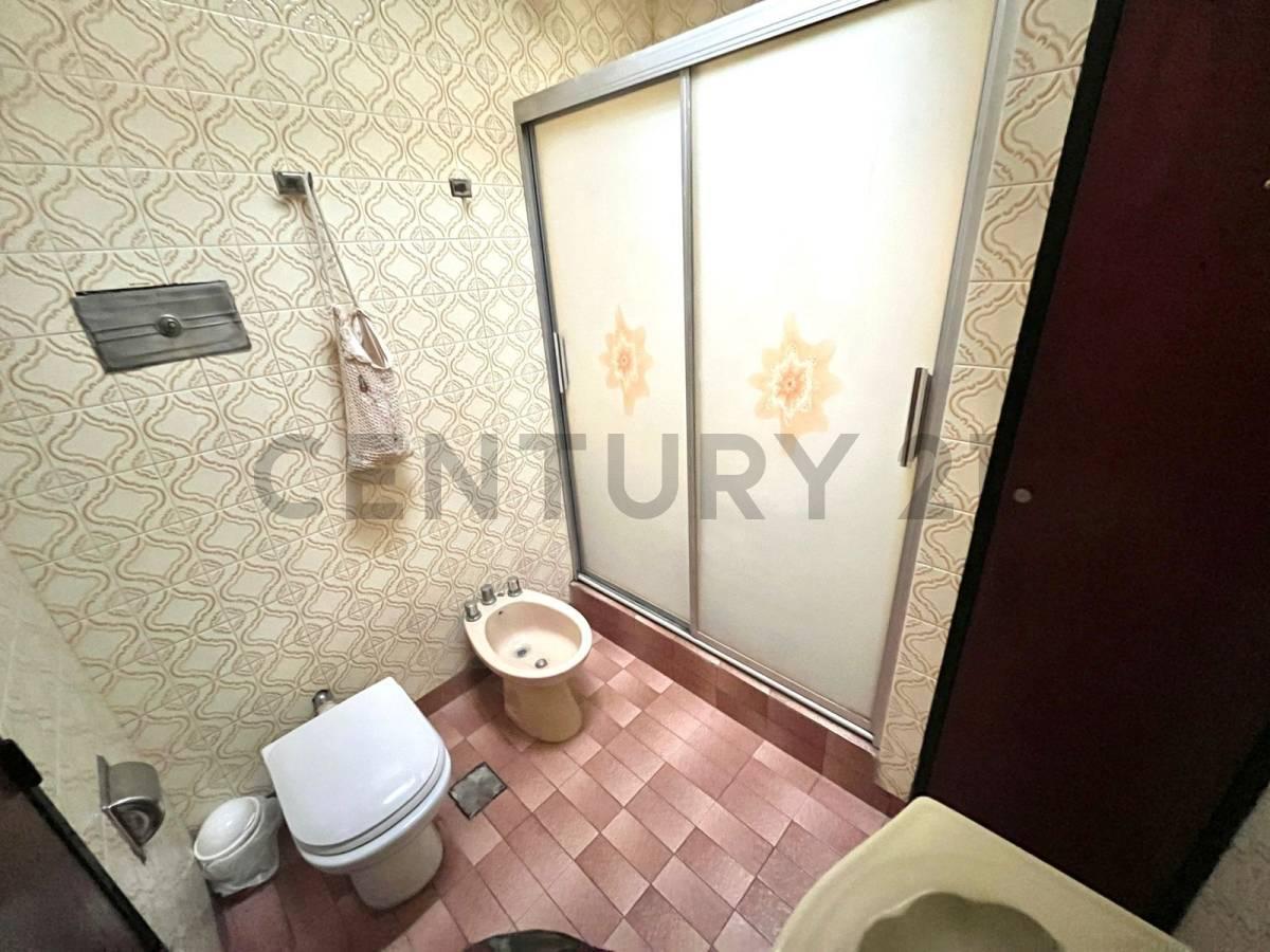 Foto de VENTA CASA 3 AMBIENTES ITUZAINGO APTA CREDITO ESCUCHAMOS OFERTA, imagen 2