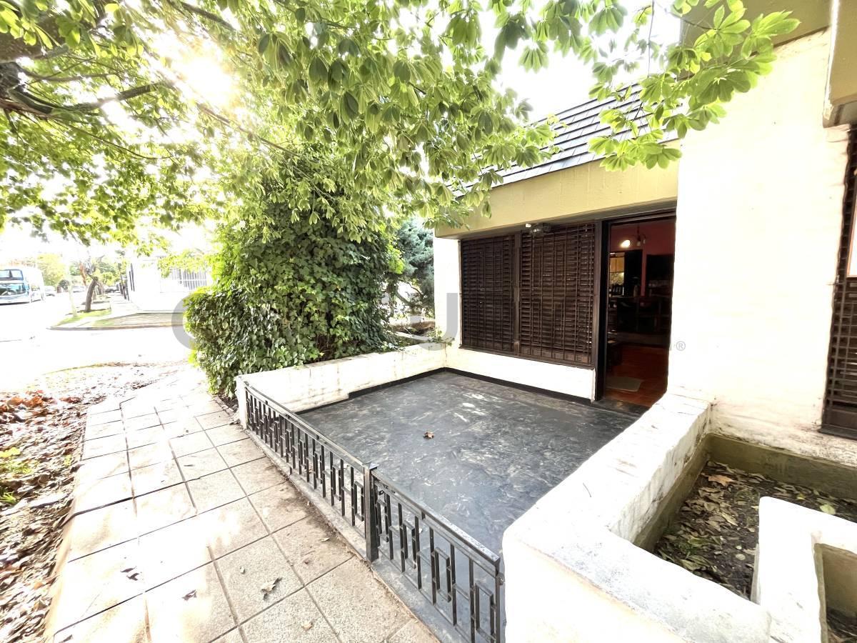 Foto de VENTA CASA 3 AMBIENTES ITUZAINGO APTA CREDITO ESCUCHAMOS OFERTA, imagen 1