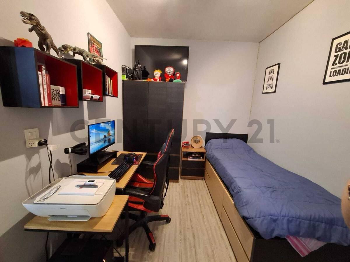 Foto de VENTA CASA PH 4 AMBIENTES VILLA LUZURIAGA, imagen 2
