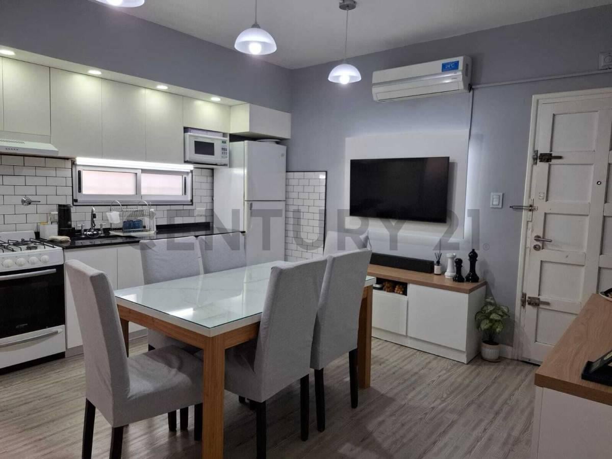 Foto de VENTA CASA PH 4 AMBIENTES VILLA LUZURIAGA, imagen 1