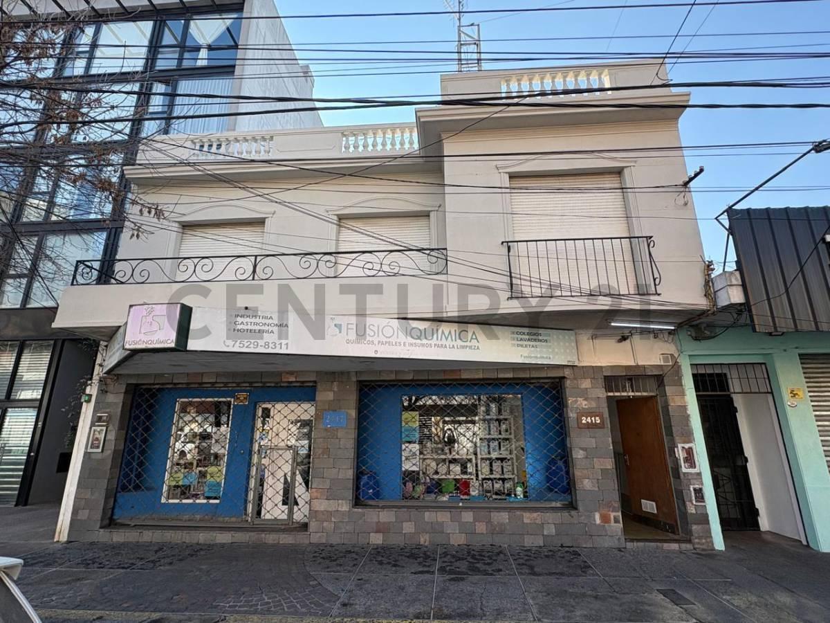 Foto de VENTA DEPARTAMENTO 4 AMBIENTES CASTELAR CENTRO CON BALCON, imagen 3